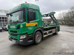 Scania P360 lift dumper with rotator and remote control