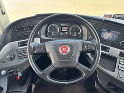 Setra S516