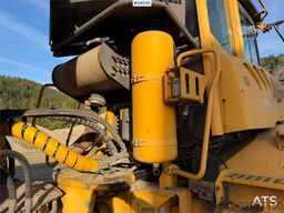 Volvo A25D 6x6 articulated hauler with white registratio