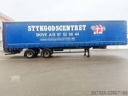 Kel-Berg 2 axle Curtainsider / Planenauflieger