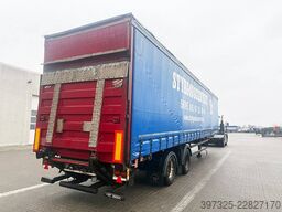 Kel-Berg 2 axle Curtainsider / Planenauflieger
