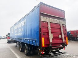 Kel-Berg 2 axle Curtainsider / Planenauflieger
