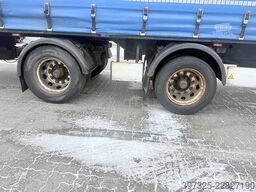 Kronen 2 axle Curtainsider / Planenauflieger