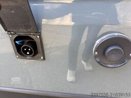 Dethleffs Globetrail 600 DK 90 Jahre Edition