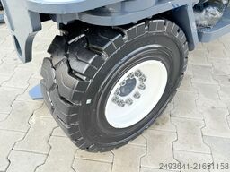 Combilift C3000XL / GAS / DUPLEX 3200 / FREE LIFT