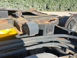 MAN MAN TGA 35.440 USATO SCARRABILE CON GRU E POLIPO
