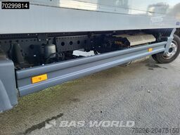 Mercedes Atego 816 4X2 Manual Steelsuspension Ladebordwa...