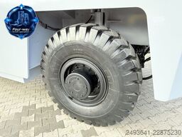 Hubtex S180D DIESEL DUPLEX 3500 POSITIONER