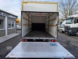 MITSUBISHI FusoCanter 7C18/Automatik/Neuwertig-7TKM/Abstand
