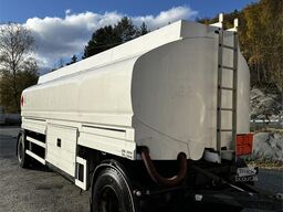  Mo-Pro TTK 2-axle tank trailer, a repair object w