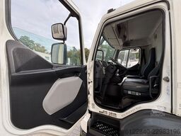 Volvo FL 240