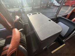 MAN R 09 Lion´s Coach C