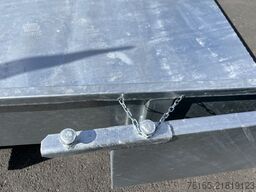 Vezeko Mulde 450 Konos Tridem Muldenkipper