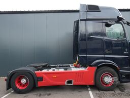 Mercedes-Benz ACTROS 1945 GIGASPACE 747.600KM