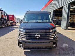 Nissan Interstar