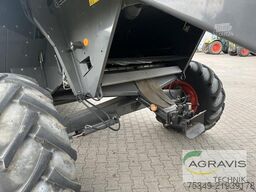 Claas LEXION 520
