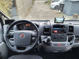 ADRIA Twin 600 AHK, TV +Satanlage  116KW Kundenauftrag