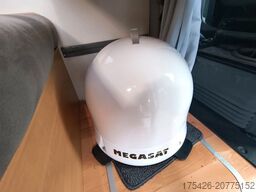 ADRIA Twin 600 AHK, TV +Satanlage  116KW Kundenauftrag