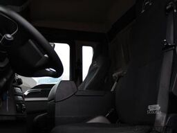 MAN 26.420 6x2 KRAN PALFINGER PK18502 FUNK Nr: 696