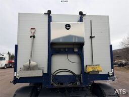Istrail 3 axle machine trailer w/ 2 sets of tires, boom, t