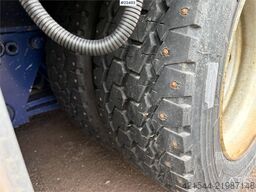 Istrail 3 axle machine trailer w/ 2 sets of tires, boom, t