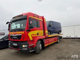 MAN TGM 4x2 tow truck w/ 6 seats, tow boom and Isoli b