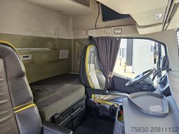 Volvo FH 16 650 / 6x2/ RETARDER / FULL AIR / NL-TRUCK