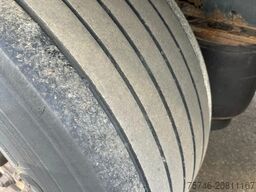 Krone SDK 27 *3-Achs*MEGA *Kofferauflieger*