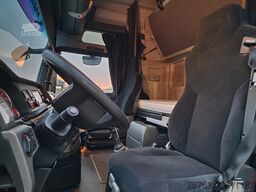 MAN TGX 26.440 6x2*4 - 3 deck Livestock - Water & V...