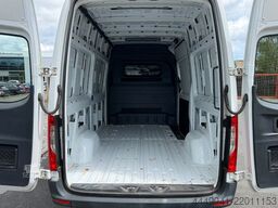 MERCEDES-BENZ Sprinter Kasten RWD 317*L2H2*2,8t AHK*Klima