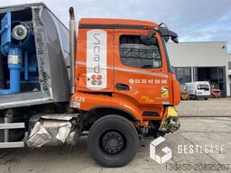 Mercedes-Benz AROCS 3343