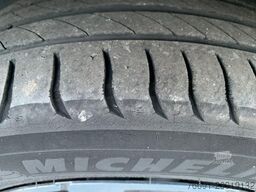 FIAT 500L Autocarro   CONSUMA OLIO