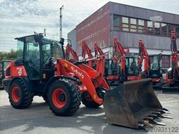 KUBOTA R070