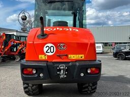 KUBOTA R070