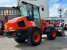 KUBOTA R070
