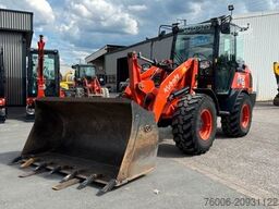 KUBOTA R070