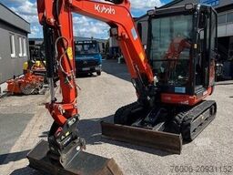 KUBOTA KX030-4