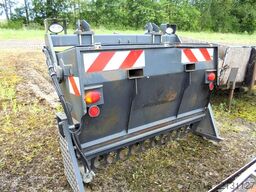 Bomag BS 180 Splittstreuer BW 174