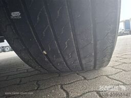 Schmitz Cargobull Curtainsider Mega