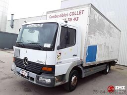 Mercedes-Benz Atego 818