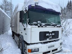 MAN 26.414 chassis med 2 vekselflak – girkasse skiftet