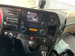 Mercedes-Benz Actros 2548 L 6x2 Actros 2548 L 6x2, Retarder, Liftachse, StreamSpace, 2-Seiten-Getreidekipper