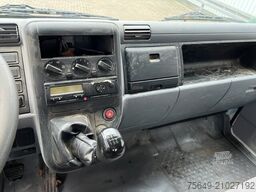 Mitsubishi Canter Fuso 7C15D 4x2 Canter Fuso 7C15D 4x2