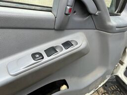 Mitsubishi Canter Fuso 7C15D 4x2 Canter Fuso 7C15D 4x2