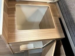 PÖSSL 2026 - Summit 600 L - 180 PS Automatik