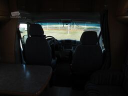 Moncayo 735 Airco Semi integraal Motor Defect!  Bj2008