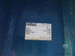 KOBELCO SK 235 SR NLC mit Siebgreifer+Hammer Nr.: 801