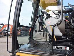 Caterpillar 323E-stock id2