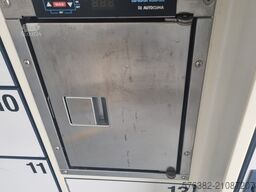 Mercedes-Benz Sprinter Stryker Power-Load Rettungswage