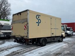 MERCEDES-BENZ Atego 815 Kühler